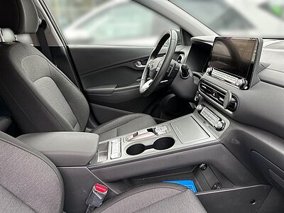 Hyundai KONA Elektro MY23 (100kW) TREND-Paket, Navigatio