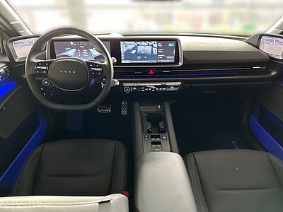 Hyundai IONIQ 6 77,4kWh Batt. UNIQ-Paket digitale Außenspiegel Glasschiebedach